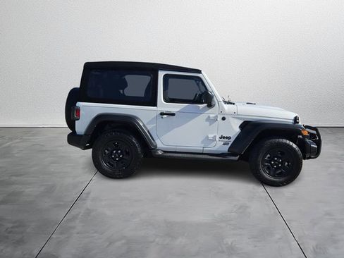 Used 2024 Jeep Wrangler Sport image 6