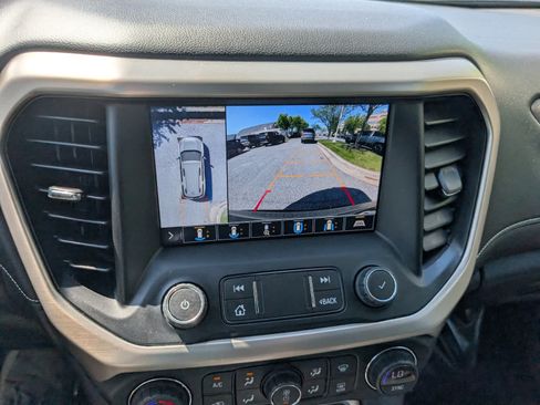 Used 2020 GMC Acadia Denali w/ Technology Package AWD/4WD image 31