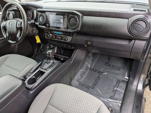 Used 2022 Toyota Tacoma SR AWD/4WD image 27