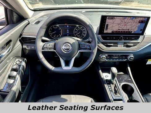 Certified 2025 Nissan Altima 2.5 SL FWD image 4