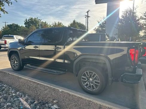 Used 2020 GMC Sierra 1500 AT4 w/ AT4 Premium Package AWD/4WD image 4
