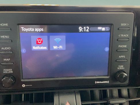 Certified 2022 Toyota RAV4 LE AWD/4WD image 18