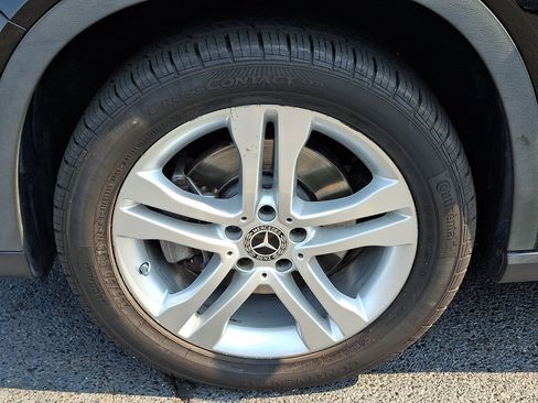 Used 2019 Mercedes-Benz GLA 250 4MATIC image 8
