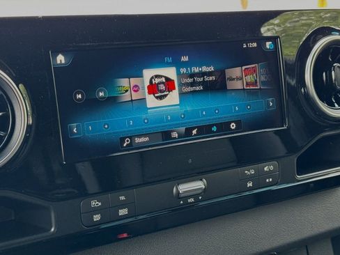 Used 2024 Mercedes-Benz Sprinter 144 Cargo image 17