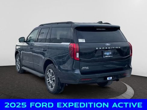 New 2025 Ford Expedition Active image 3