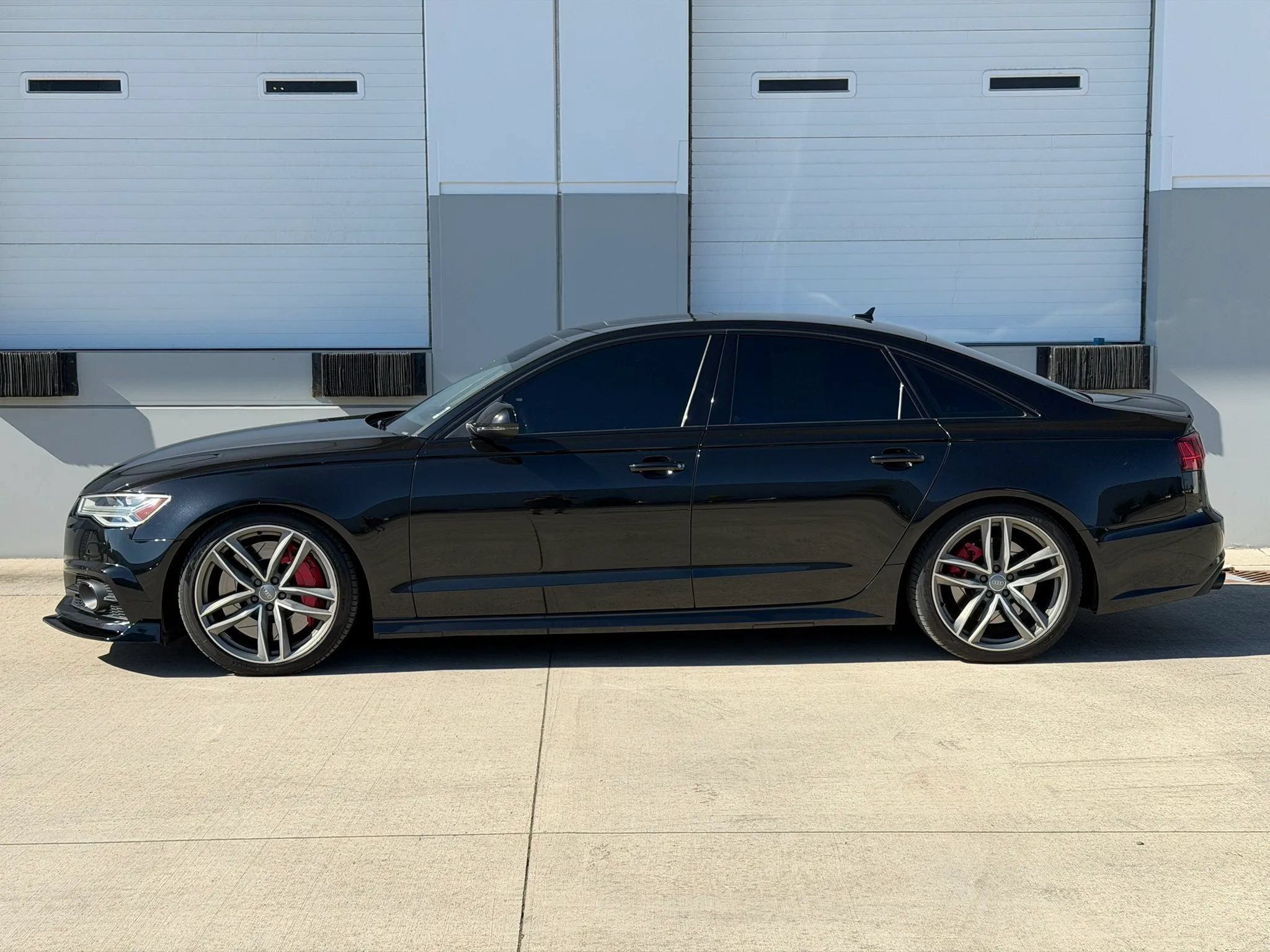 Used 2018 Audi S6 Premium Plus w/ S Sport Package AWD/4WD image 3