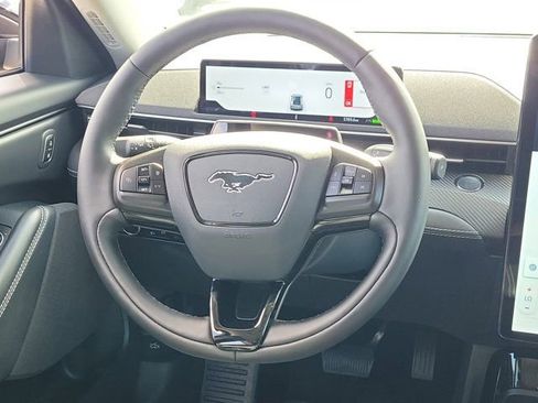Certified 2025 Ford Mustang Mach-E Select AWD/4WD image 18