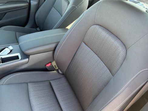 New 2026 Nissan Altima 2.5 SV AWD/4WD image 15
