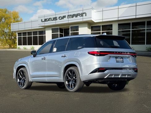 New 2025 Lexus TX 500h AWD image 3