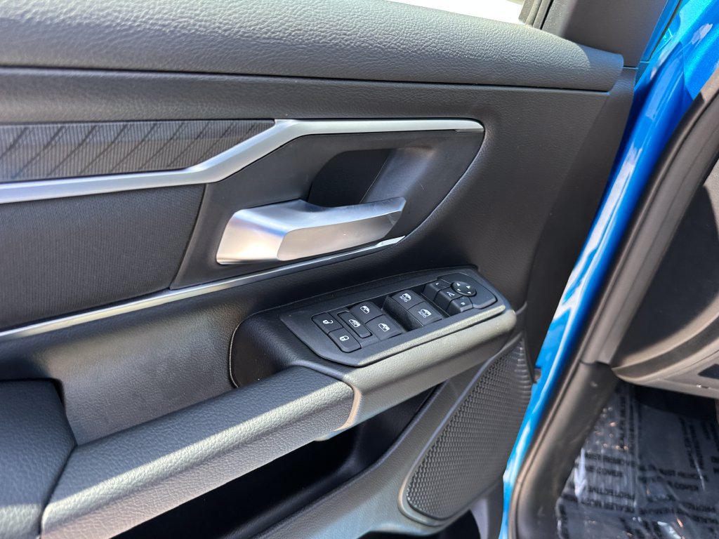 New 2026 RAM 1500 Big Horn AWD/4WD image 19