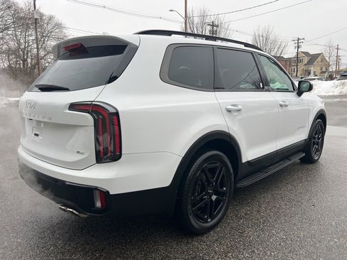 Used 2024 Kia Telluride EX X-Line image 5