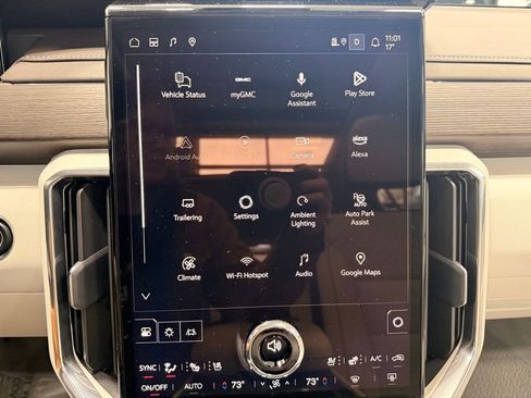 Used 2025 GMC Acadia Denali w/ Super Cruise Package image 37