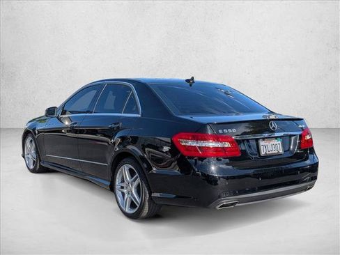 Used 2013 Mercedes-Benz E 550 4MATIC Sedan image 8