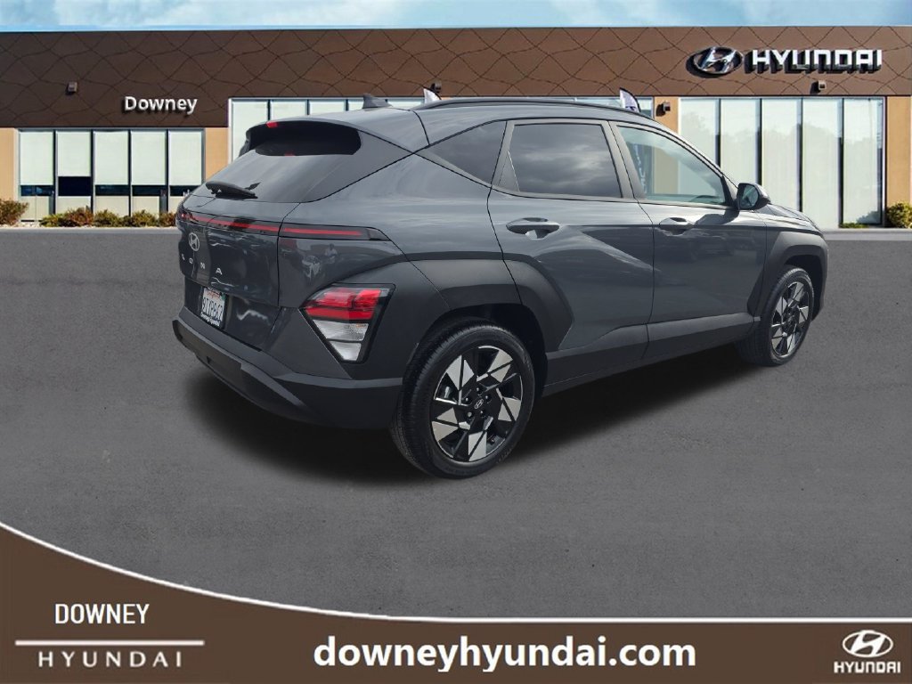 Used 2025 Hyundai Kona SEL FWD image 5