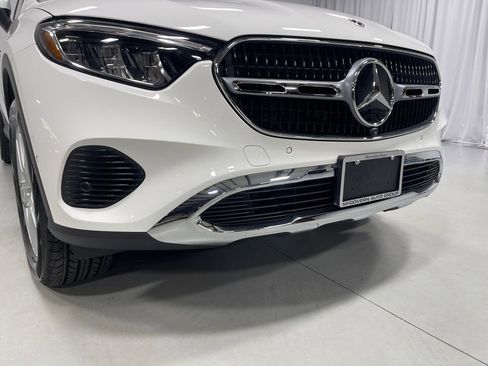 Certified 2026 Mercedes-Benz GLC 300 4MATIC image 11