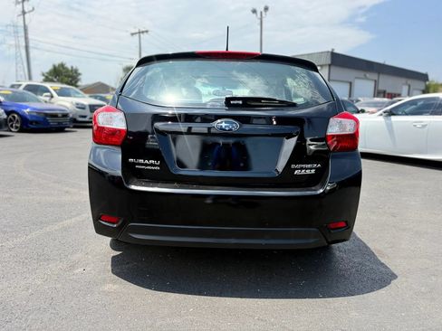 Used 2014 Subaru Impreza 2.0i Premium AWD/4WD image 4