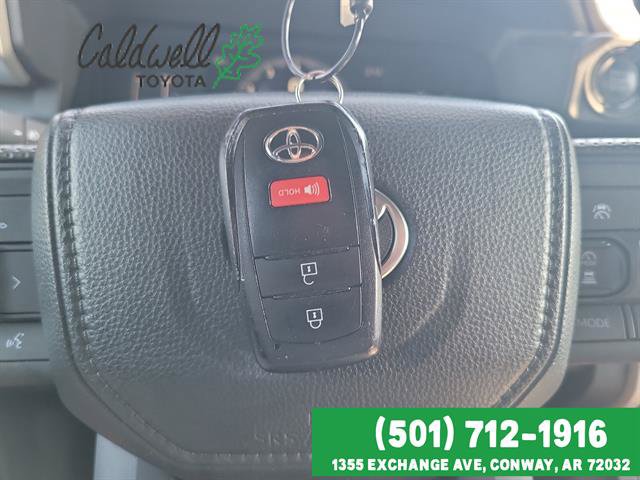 Certified 2025 Toyota Tacoma SR5 AWD/4WD image 29