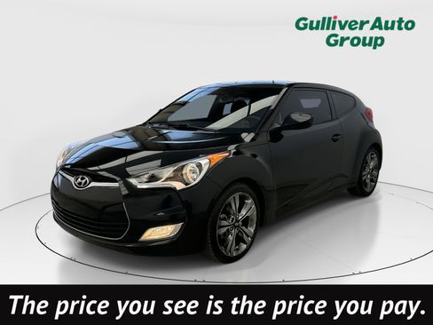 Used 2017 Hyundai Veloster Value Edition image 1