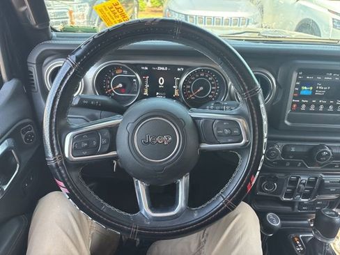 Used 2021 Jeep Wrangler Unlimited Sahara w/ LED Lighting Group image 32