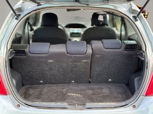 Used 2009 Toyota Yaris 2-Door Hatchback FWD image 27