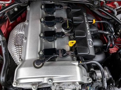 Used 2020 MAZDA MX-5 Miata RF Grand Touring image 32