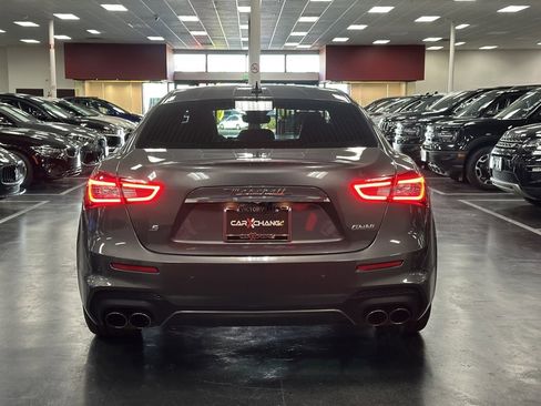 Used 2018 Maserati Ghibli S GranSport image 6