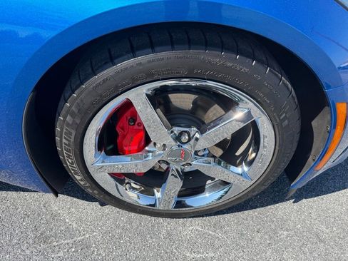 Used 2014 Chevrolet Corvette Stingray Coupe w/ 3LT Preferred Equipment Group RWD image 10