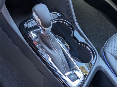 New 2026 Buick Encore GX Sport Touring image 21