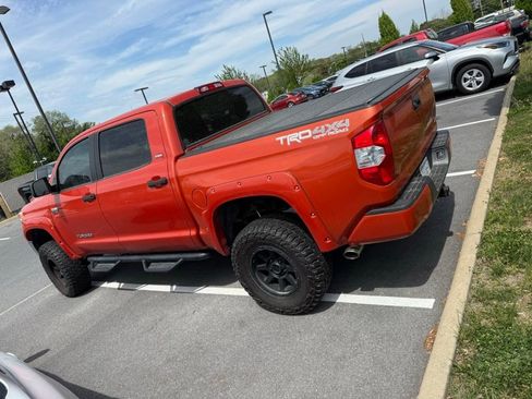 Used 2016 Toyota Tundra SR5 image 4