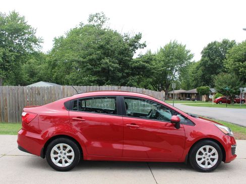 Used 2016 Kia Rio EX w/ Eco Package FWD image 11