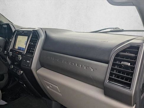 Used 2022 Ford F250 XLT image 19