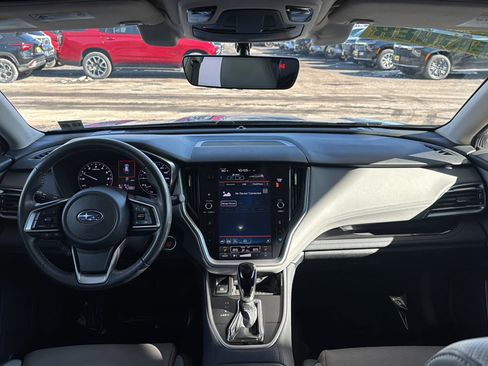 Used 2021 Subaru Outback Limited image 28