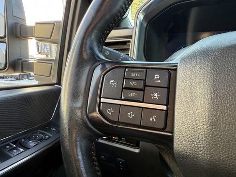 Used 2024 Ford F250 Platinum image 20