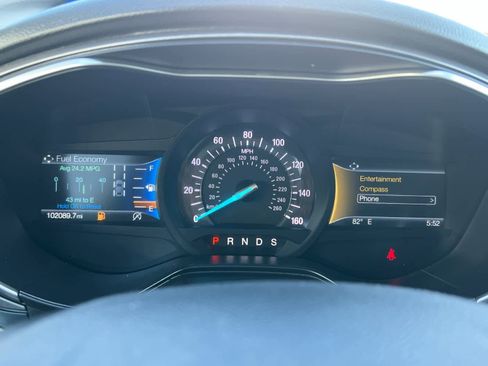 Used 2019 Ford Fusion SE image 23