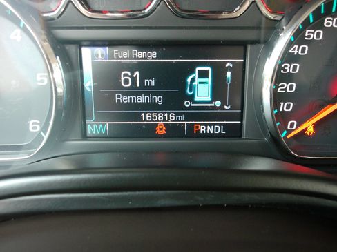 Used 2018 GMC Yukon XL SLE RWD image 19