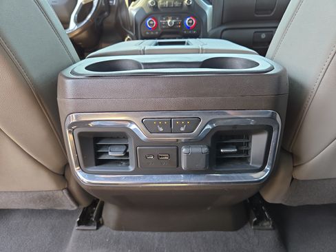 Used 2021 Chevrolet Silverado 2500 LTZ AWD/4WD image 12