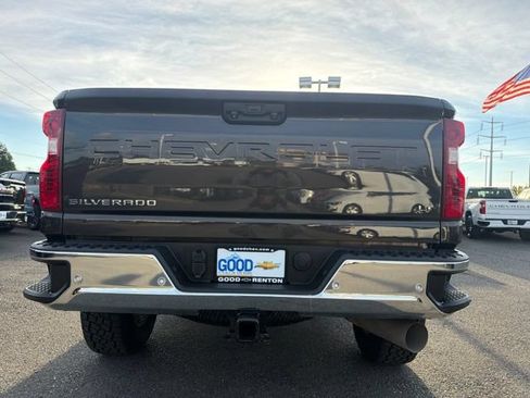 Used 2021 Chevrolet Silverado 3500 LT w/ True North Edition AWD/4WD image 4