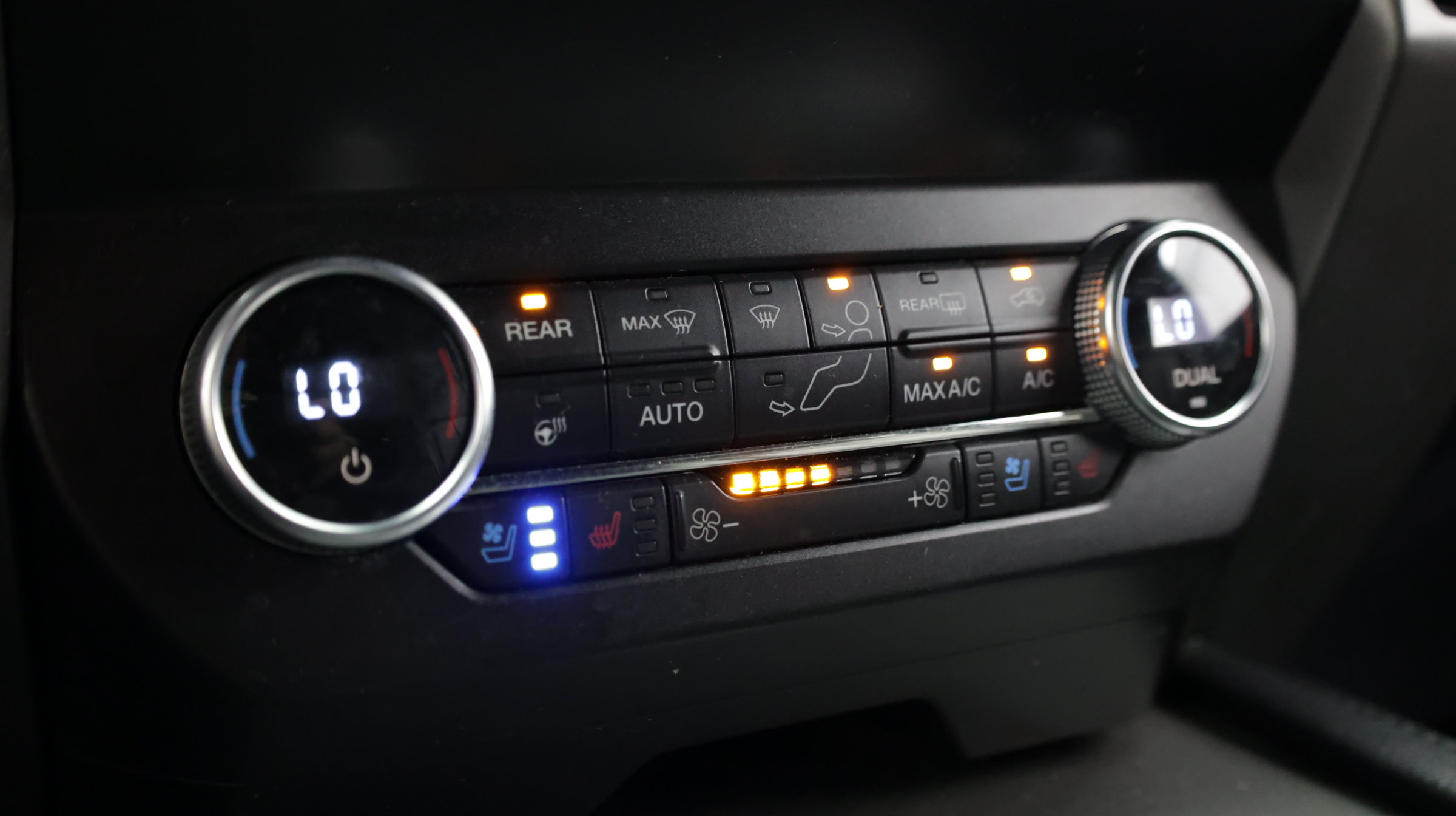 Used 2021 Ford Expedition XLT AWD/4WD image 22