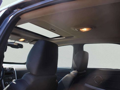 Used 2007 Pontiac Torrent 2WD w/ Preferred Package image 7