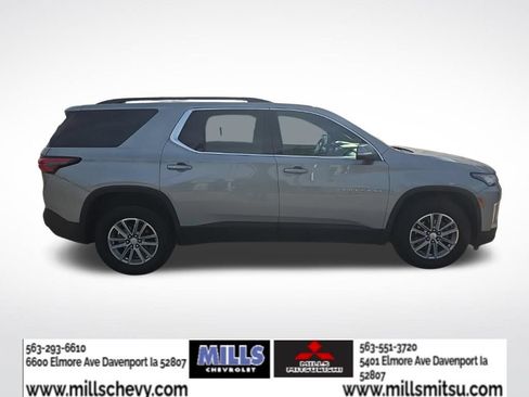 Used 2023 Chevrolet Traverse LT AWD/4WD image 6