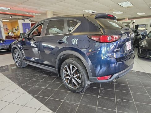 Used 2018 MAZDA CX-5 Touring w/ Preferred Equipment Package FWD image 7