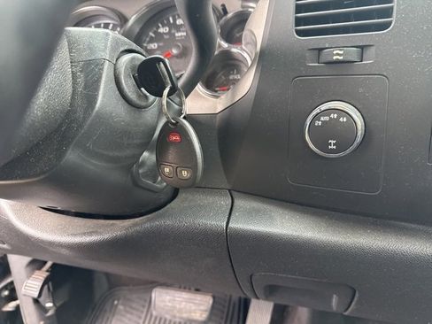 Used 2012 Chevrolet Silverado 1500 LT w/ Interior Plus Package image 8