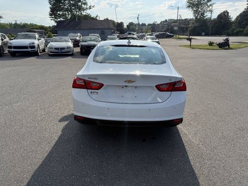 Used 2023 Chevrolet Malibu LT w/ Driver Confidence Package FWD image 4