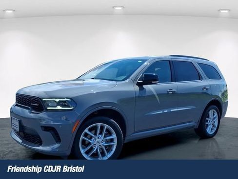 Used 2024 Dodge Durango GT AWD/4WD image 1