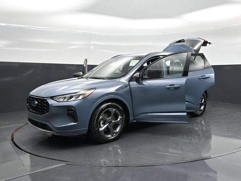 Certified 2024 Ford Escape ST-Line w/ Tech Pack #1 FWD image 25