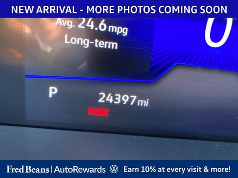 Used 2023 Volkswagen Tiguan SE w/ Panoramic Sunroof Package AWD/4WD image 14
