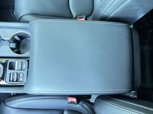 Certified 2025 Honda Pilot EX-L image 21