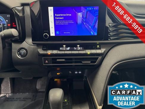 Used 2025 Toyota Camry LE image 6