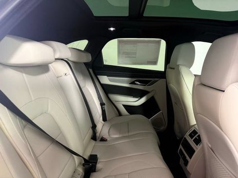 Certified 2026 Jaguar F-PACE R-Dynamic S AWD/4WD image 28
