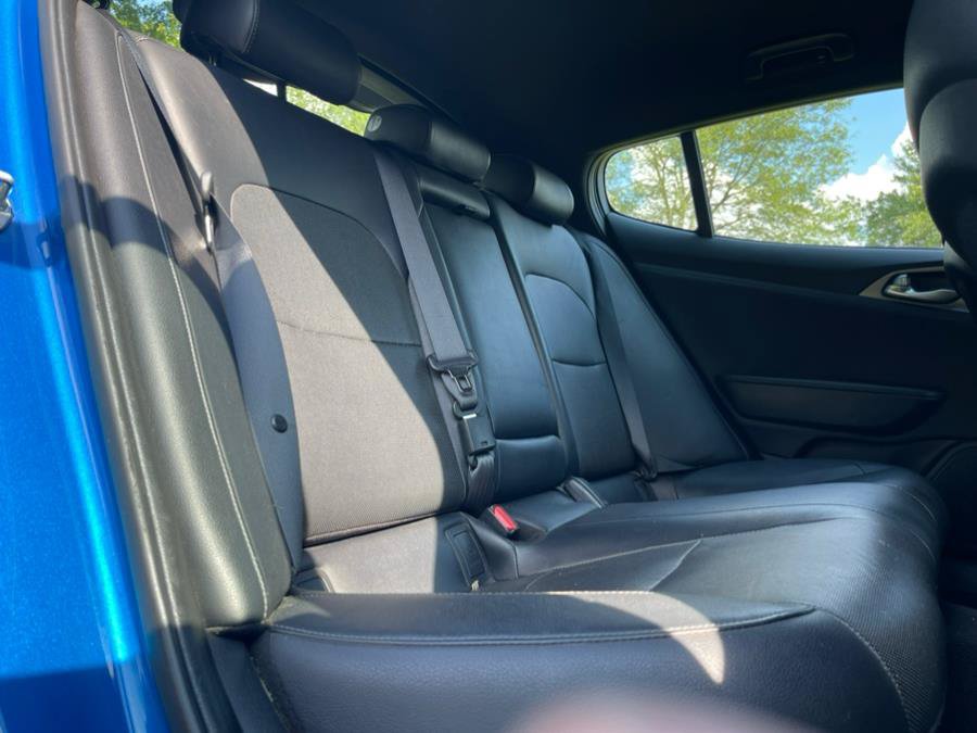 Used 2018 Kia Stinger GT AWD/4WD image 11
